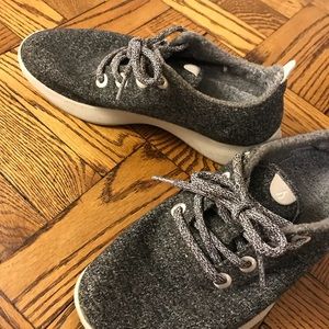 allbirds natural grey